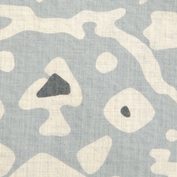 Cimini Portugal Cotton Woven Hand made Duvet Cover Reg. $299 - Picture 4 of 4